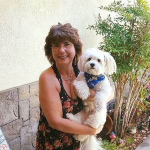 Meet your Posher, Denise